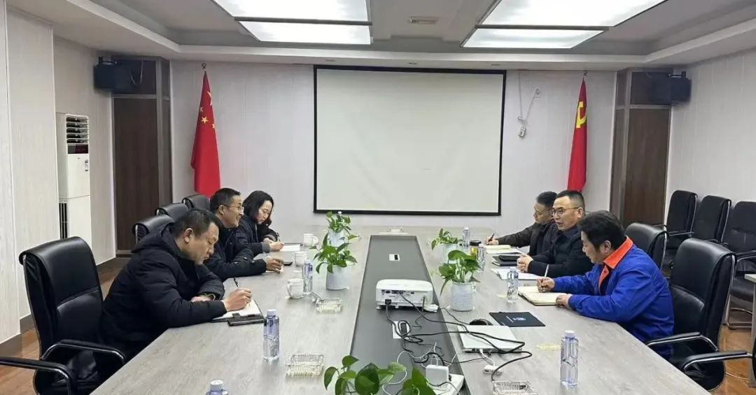 政企互动,共筑郫都工业高质量发展——区政协副主席何弢调研sunbet申搏官方网站